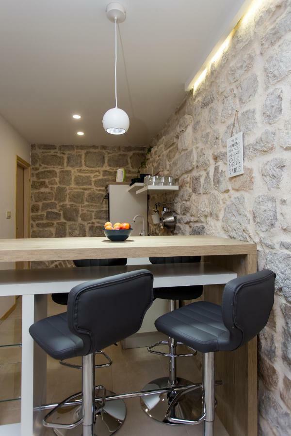 Studio Apartman "Brce" Kaštela Kültér fotó
